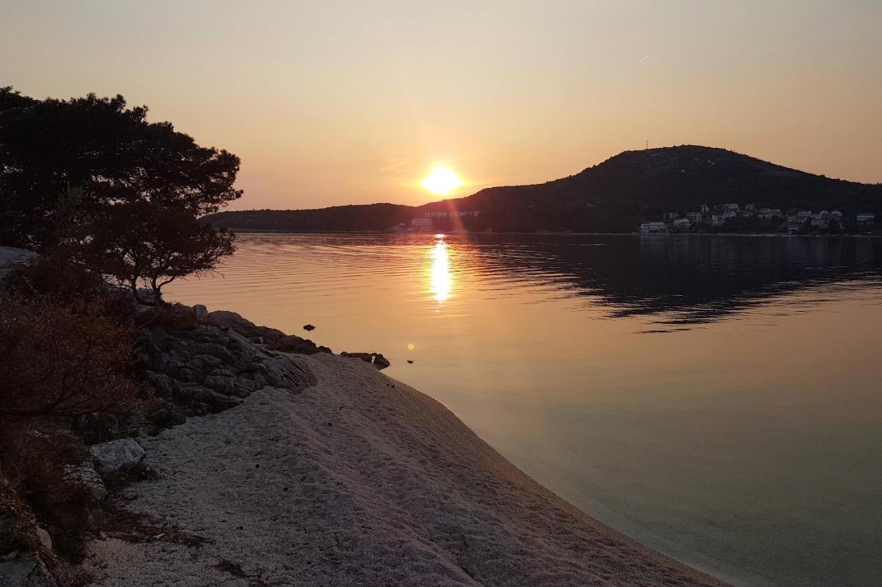 Apartments By The Sea Slano, Dubrovnik - 8599 Exterior photo